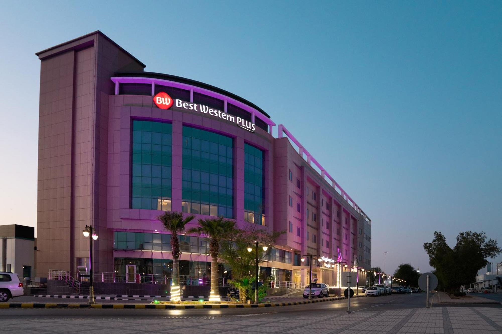 Best Western Plus Buraidah Exterior photo