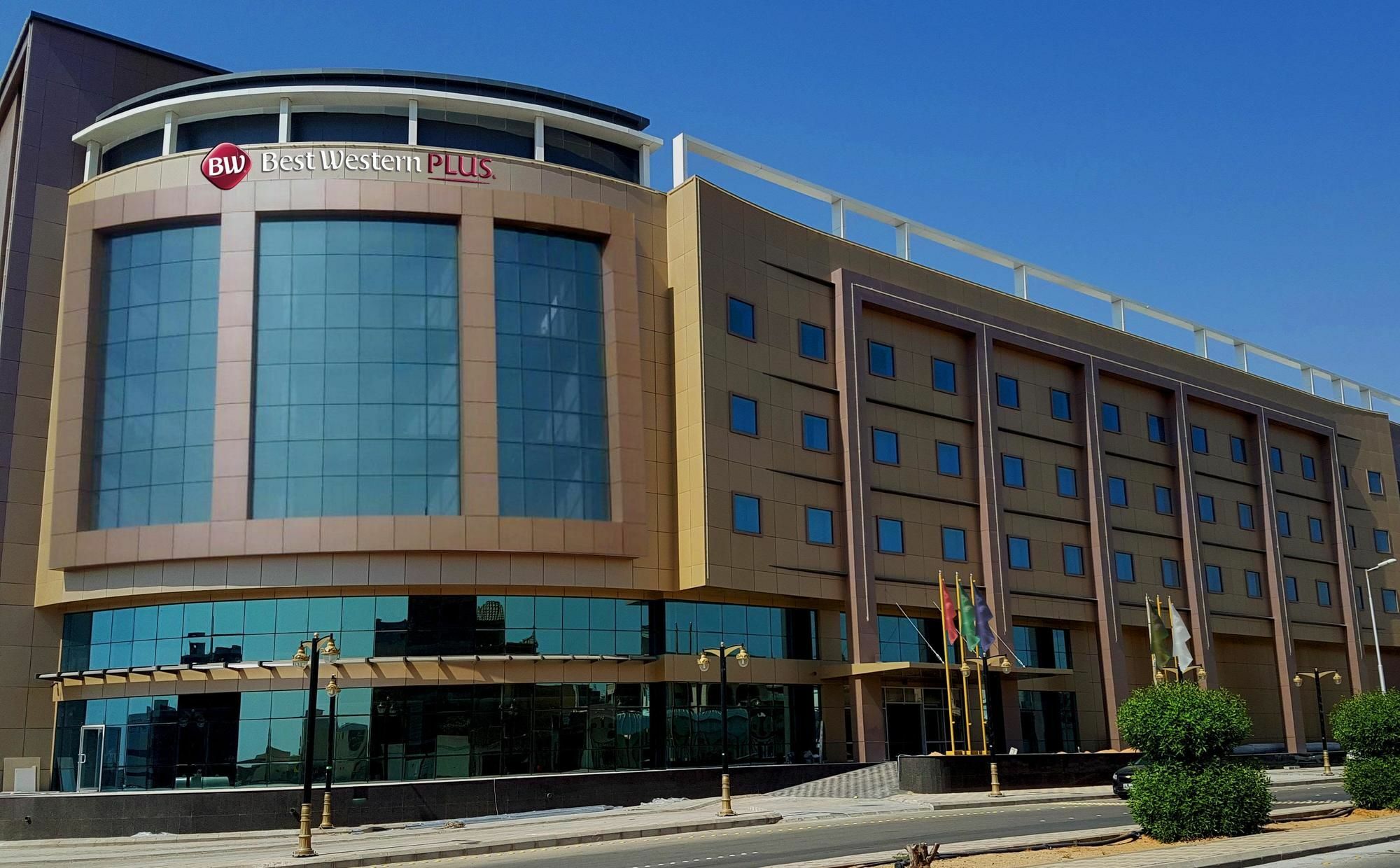 Best Western Plus Buraidah Exterior photo